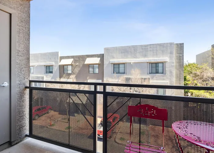 Cozysuites - Westgate With Pool 08 Apartment *