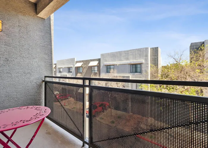 Apartment Cozysuites - Westgate With Pool 08